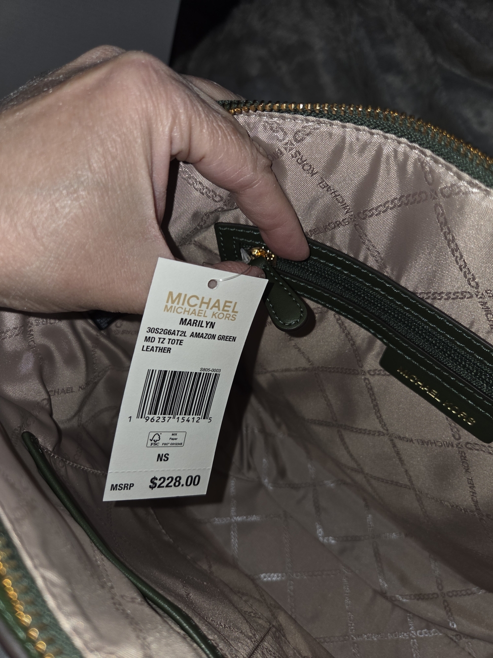 NWT - Michael Kors Marilyn Medium Saffiano Leather Tote with Gold Charm - Picture 15 of 16